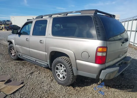 2003 Chevrolet Suburban 1500 Z71 z USA, uszkodzony, nr VIN 3GNFK16Z53G263334